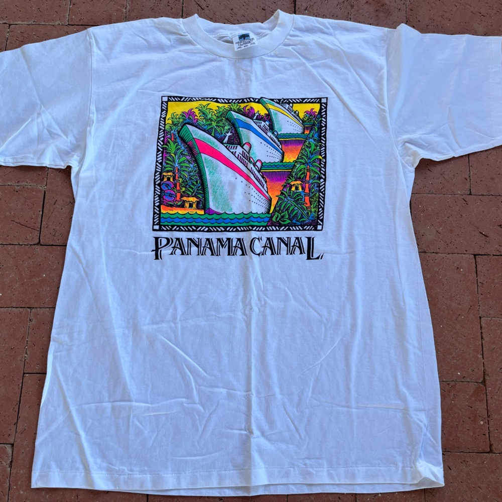 Men’s vintage 90’s vacation t shirt Panama Canal